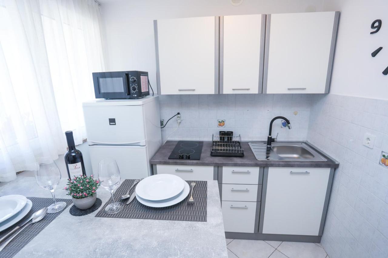 Apartment Ivica Porec Esterno foto