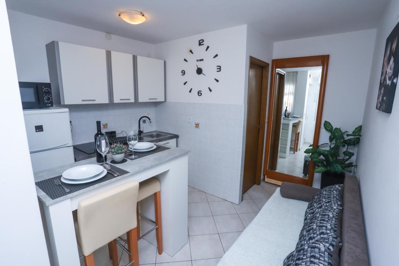Apartment Ivica Porec Esterno foto