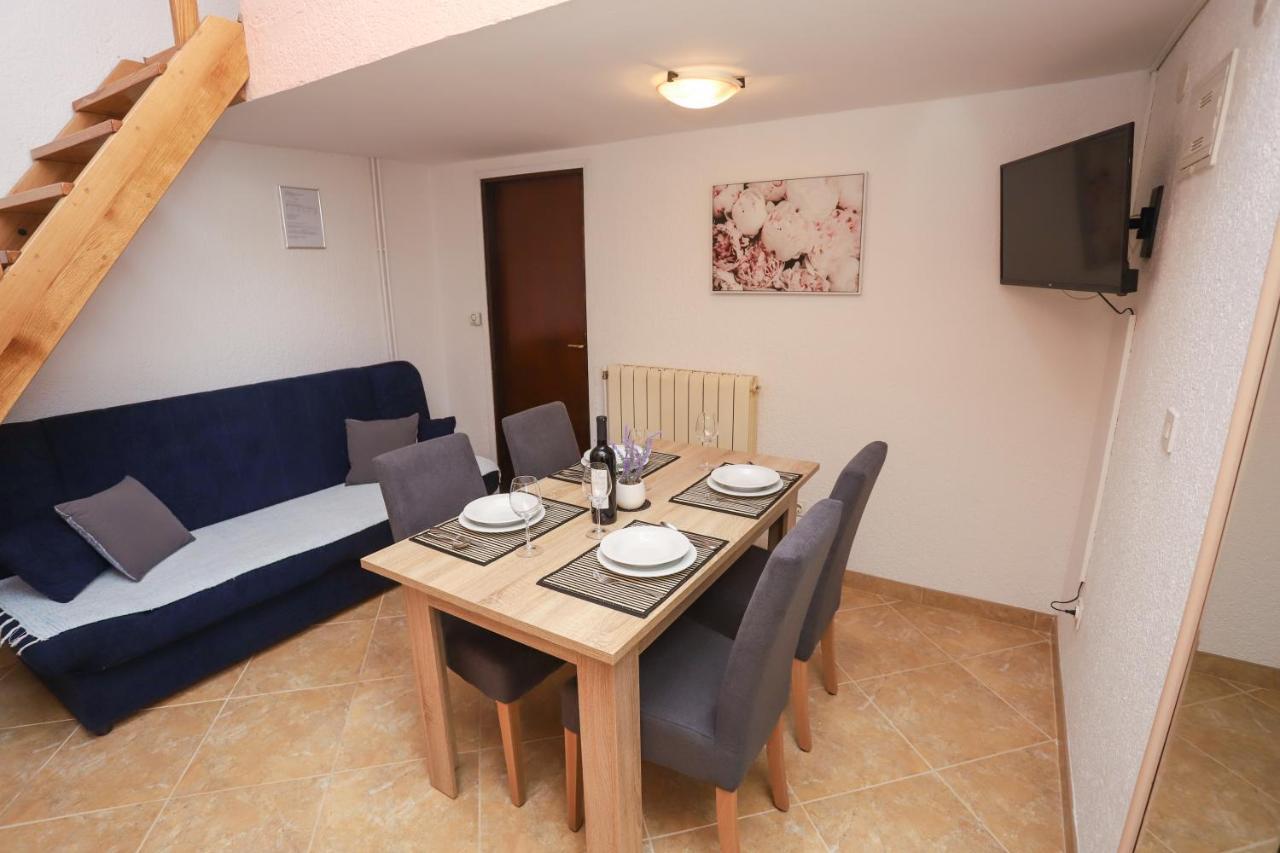Apartment Ivica Porec Esterno foto