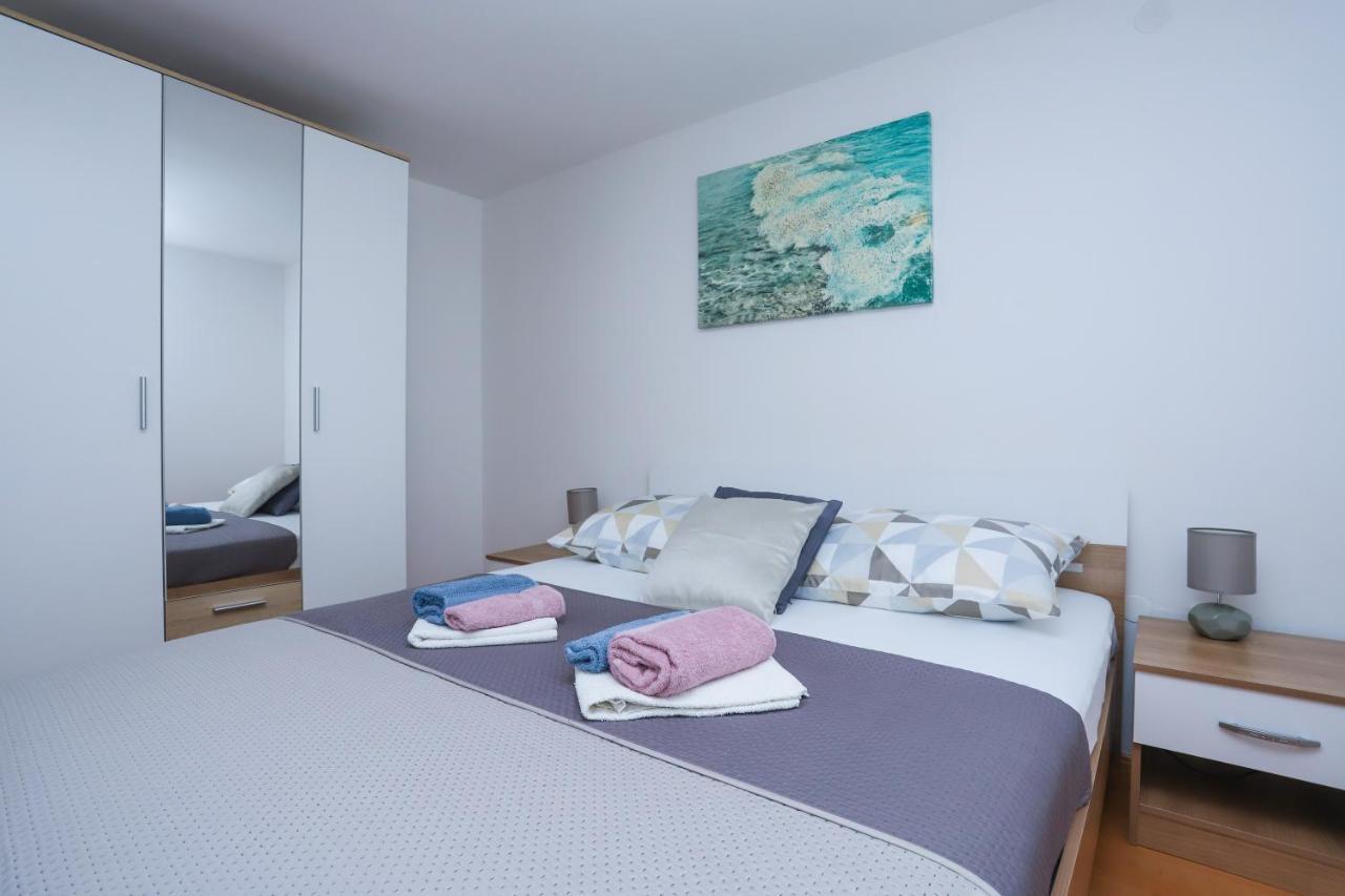 Apartment Ivica Porec Esterno foto